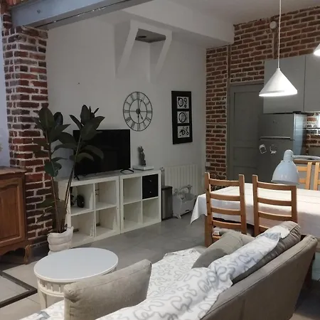 Holiday home Charmante Maison Proche De Toutes Commodites Croix